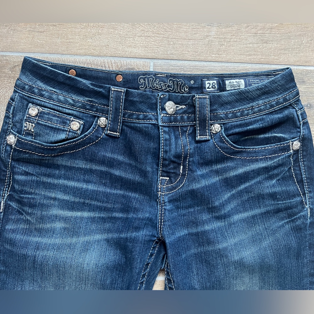 Miss Me Mid-rise Skinny Embellished Women’s Jeans Sz. 28 - Picture 4 of 6